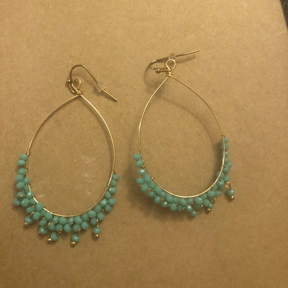 Drop hoop earrings.